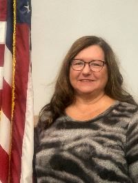 Carla Enburg Headshot