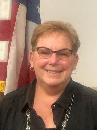 Edna Sowards Headshot